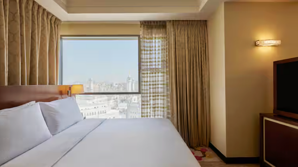 ELYSIANGO Hilton Suites™ | Makkah Premium Stay